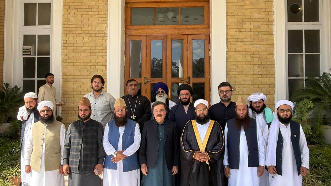 Allama Dr. Mir Muhammad Asif Akbar Qadri Meets Governor Balochistan to Discuss Counter-Terrorism and Madaris Registration